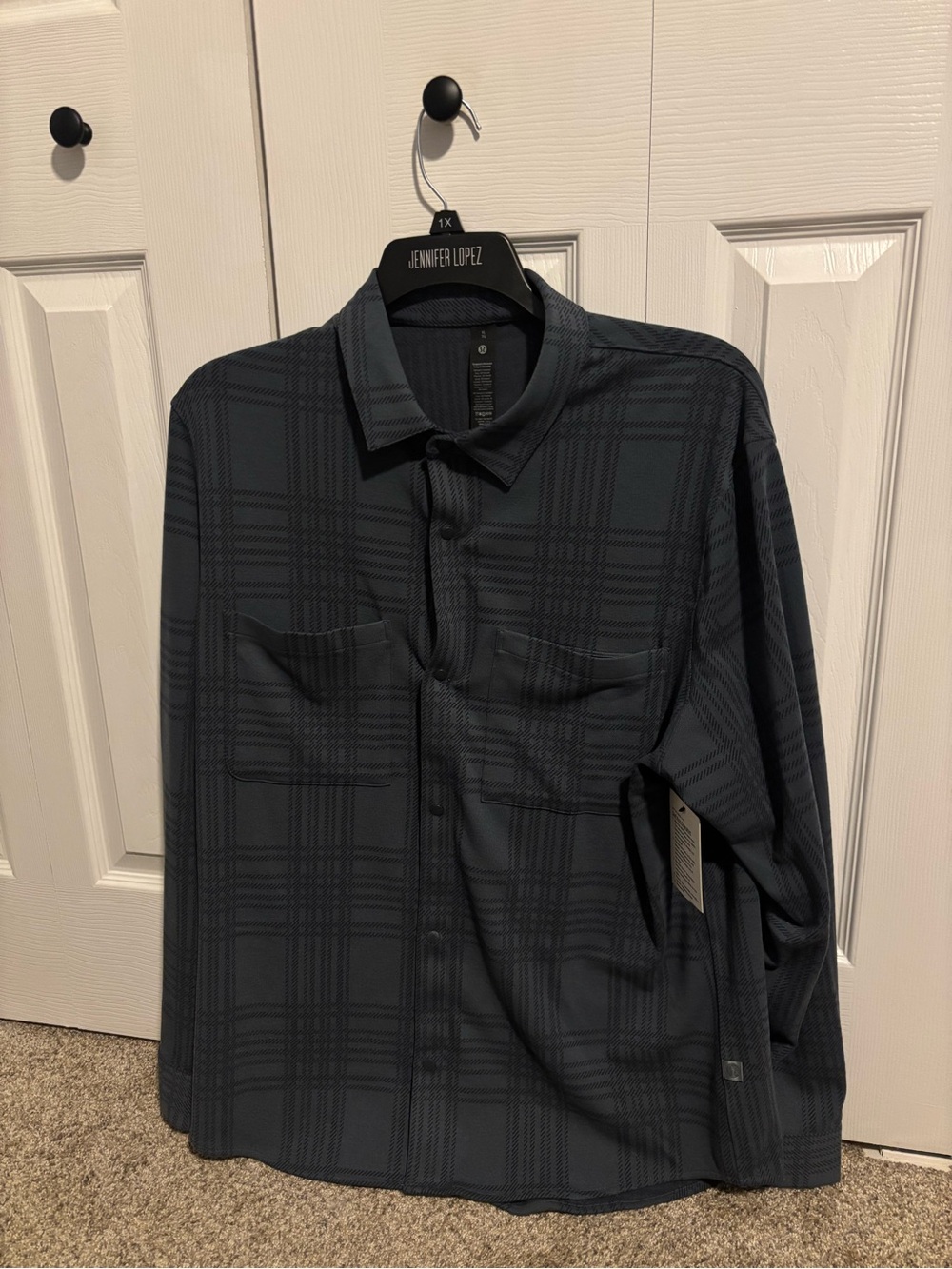 lululemon athletica Men's Dark Gray Plaid Button-Up Shirt